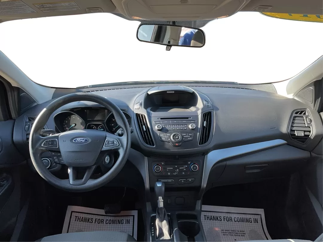 2017 Ford Escape SE 4WD (1FMCU9G93HU) with an 2.0L L4 DOHC 16V engine, 6-Speed Automatic transmission, located at 1184 Kauffman Ave, Fairborn, OH, 45324, (937) 908-9800, 39.807072, -84.030914 - Photo#19