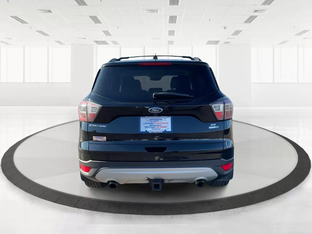 2017 Ford Escape SE 4WD (1FMCU9G93HU) with an 2.0L L4 DOHC 16V engine, 6-Speed Automatic transmission, located at 1184 Kauffman Ave, Fairborn, OH, 45324, (937) 908-9800, 39.807072, -84.030914 - Photo#2