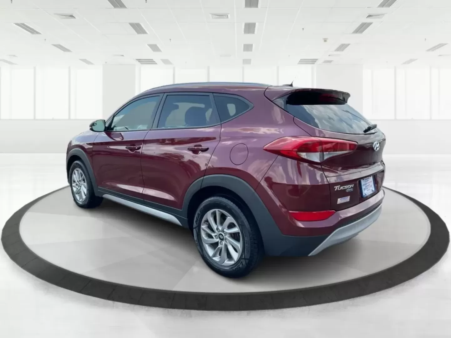 2017 Hyundai Tucson Eco (KM8J33A24HU) with an 1.6L I-4 gasoline direct injection engine, located at 401 Woodman Dr, Riverside, OH, 45431, (937) 908-9800, 39.760899, -84.123421 - ### Discover the Perfect SUV for Your Adventures: 2017 Hyundai Tucson Eco at Advantage Car and Credit<br /> <br /> Are you searching for a reliable SUV that fits seamlessly into your active lifestyle? Look no further! The 2017 Hyundai Tucson Eco is the perfect companion for weekend adventures, daily - Photo#4