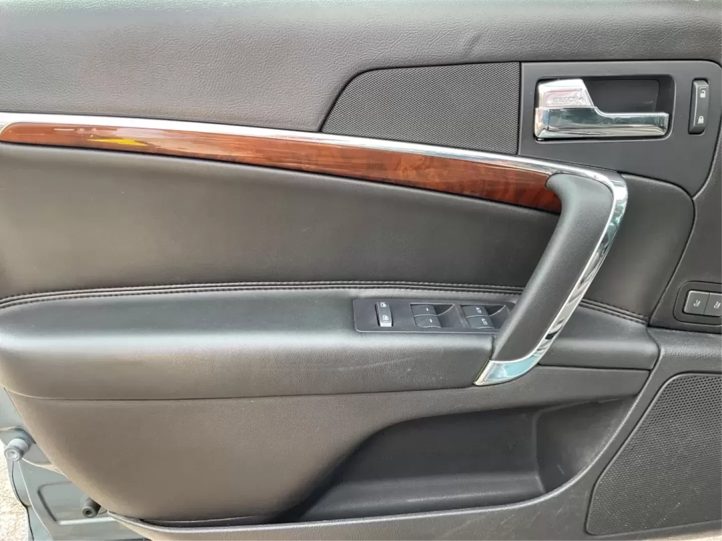 2011 Lincoln MKZ Base (3LNHL2GC1BR) with an Other engine, located at 401 Woodman Dr, Riverside, OH, 45431, (937) 908-9800, 39.760899, -84.123421 - Photo#19