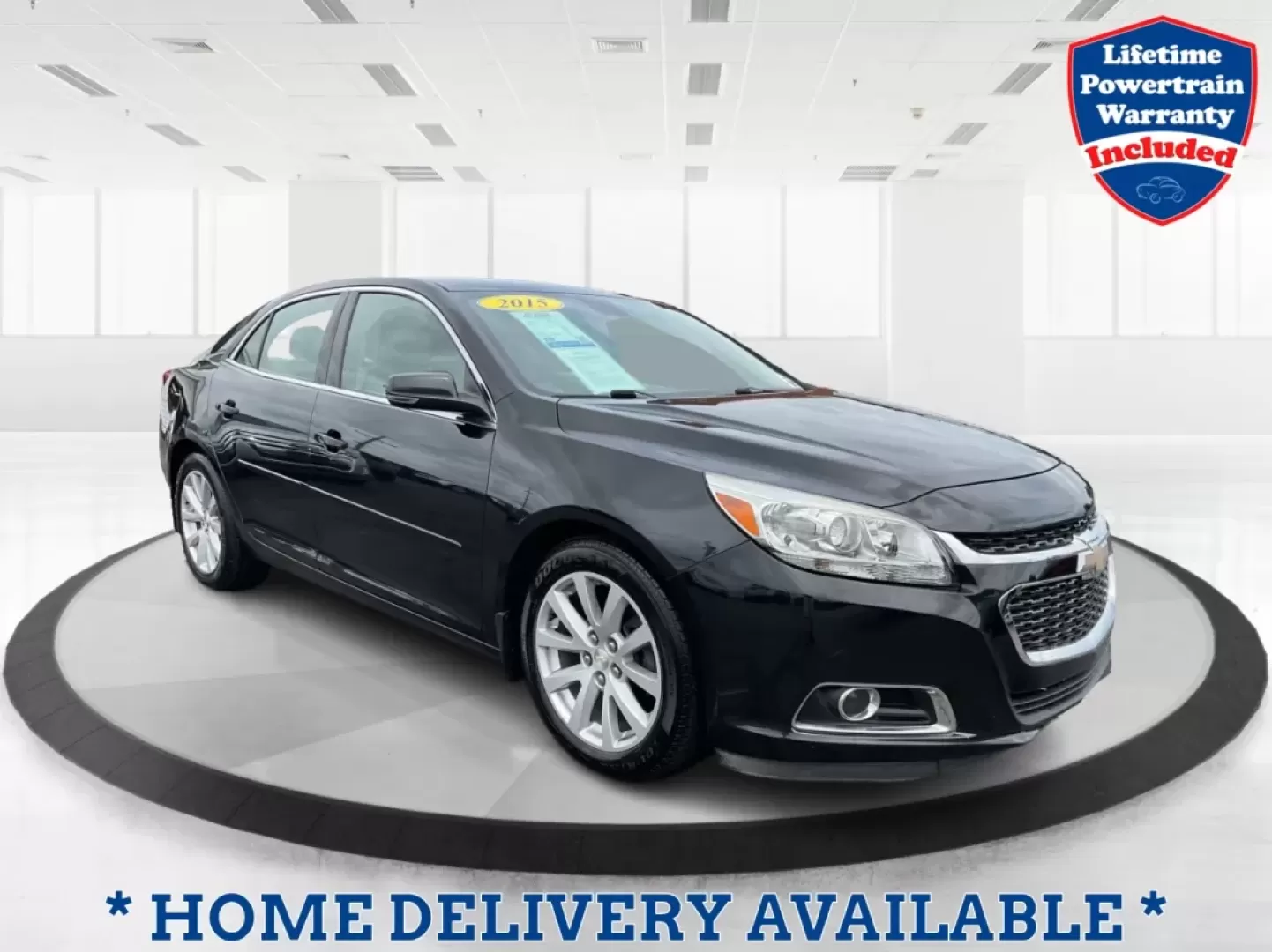 2015 Chevrolet Malibu 2LT (1G11D5SL3FF) with an ECOTEC 2.5L I-4 gasoline direct injection engine, located at 401 Woodman Dr, Riverside, OH, 45431, (937) 908-9800, 39.760899, -84.123421 - **Unleash Your Daily Adventures with the 2015 Chevrolet Malibu 2LT at Advantage Car and Credit in Fairborn, OH!**<br /> <br /> Are you looking for a reliable vehicle that perfectly blends comfort, style, and affordability? Look no further! The 2015 Chevrolet Malibu 2LT is the ideal companion for any - Photo#0
