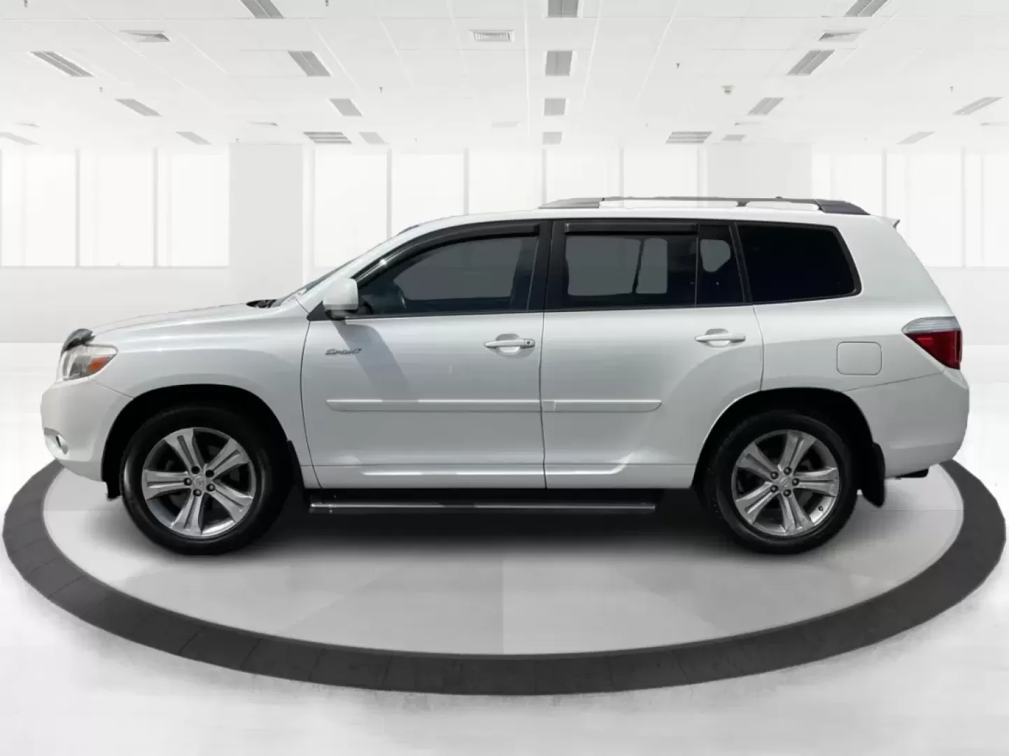2008 Toyota Highlander Sport (JTEES43A082) with an 3.5L V-6 DOHC engine, located at 1099 N County Rd 25A, Troy, OH, 45373, (937) 908-9800, 40.057079, -84.212883 - ### Discover Your Next Adventure with the 2008 Toyota Highlander Sport<br /> <br /> Are you ready to elevate your family outings or weekend getaways? The 2008 Toyota Highlander Sport is the perfect companion for those who seek both comfort and capability. This SUV is designed to accommodate growing - Photo#5