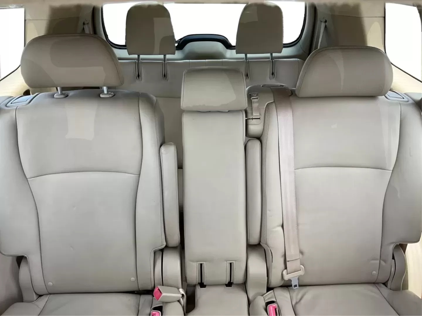 2008 Toyota Highlander Sport (JTEES43A082) with an 3.5L V-6 DOHC engine, located at 1099 N County Rd 25A, Troy, OH, 45373, (937) 908-9800, 40.057079, -84.212883 - ### Discover Your Next Adventure with the 2008 Toyota Highlander Sport<br /> <br /> Are you ready to elevate your family outings or weekend getaways? The 2008 Toyota Highlander Sport is the perfect companion for those who seek both comfort and capability. This SUV is designed to accommodate growing - Photo#13