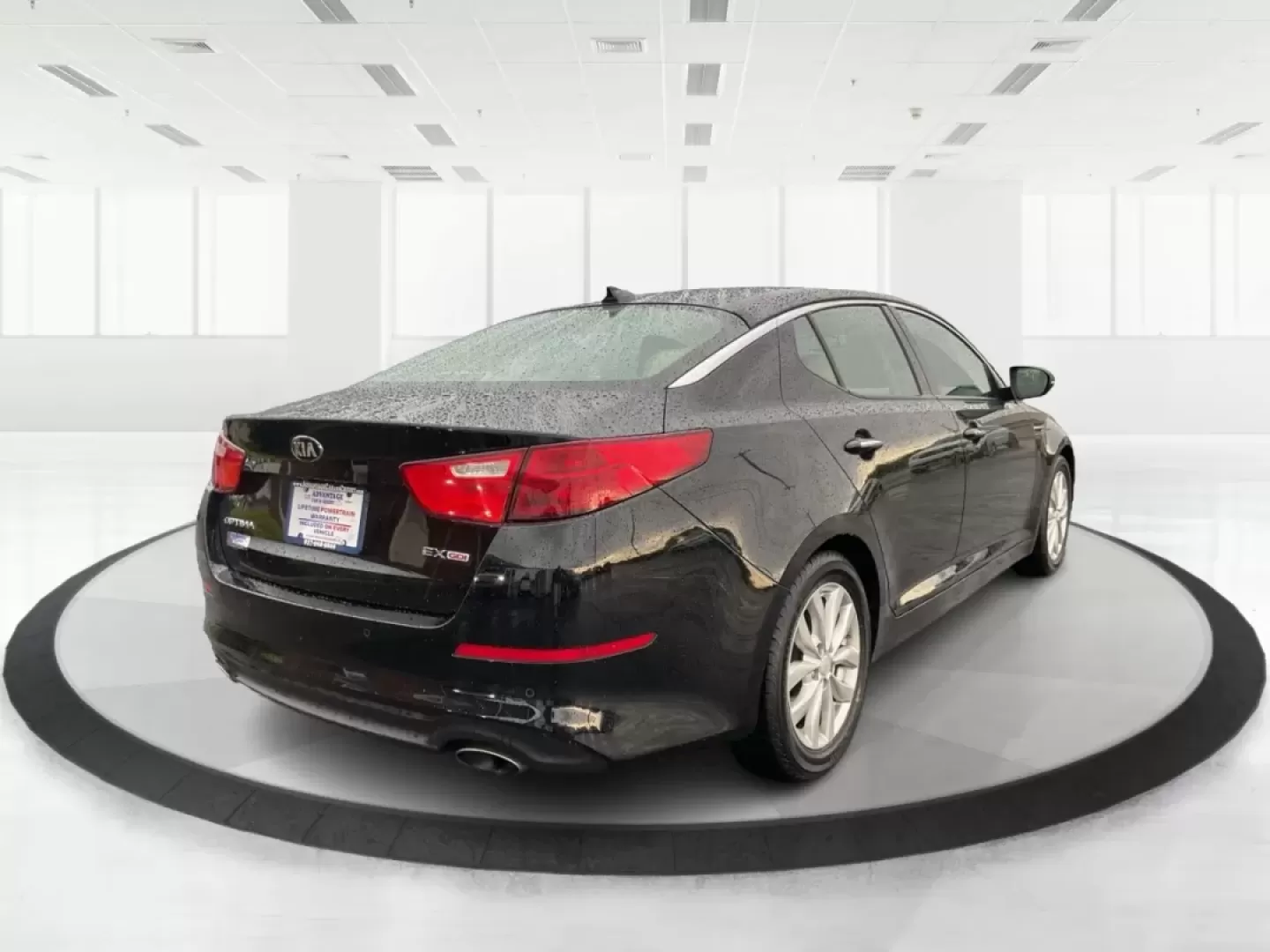 2015 Kia Optima EX (5XXGN4A76FG) with an Theta II 2.4L I-4 gasoline direct injection engine, located at 1099 N County Rd 25A, Troy, OH, 45373, (937) 908-9800, 40.057079, -84.212883 - **Elevate Your Daily Commute with the 2015 Kia Optima EX** <br /> <br /> Imagine transforming your daily drive into an experience of comfort and style. Whether you're navigating the bustling streets of Fairborn or embarking on a weekend getaway, the 2015 Kia Optima EX is designed to enhance your li - Photo#2
