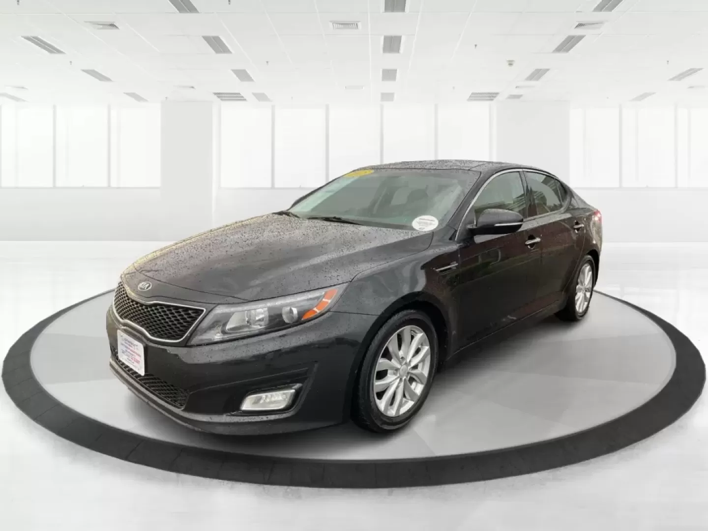 2015 Kia Optima EX (5XXGN4A76FG) with an Theta II 2.4L I-4 gasoline direct injection engine, located at 1099 N County Rd 25A, Troy, OH, 45373, (937) 908-9800, 40.057079, -84.212883 - **Elevate Your Daily Commute with the 2015 Kia Optima EX** <br /> <br /> Imagine transforming your daily drive into an experience of comfort and style. Whether you're navigating the bustling streets of Fairborn or embarking on a weekend getaway, the 2015 Kia Optima EX is designed to enhance your li - Photo#8