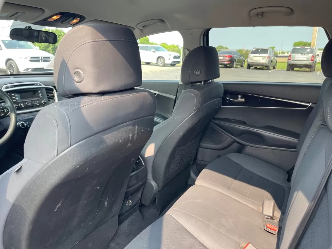 2017 Kia Sorento 2.4L L (5XYPG4A3XHG) with an 2.4L I-4 gasoline direct injection engine, located at 1099 N County Rd 25A , Troy, OH, 45373, (937) 908-9800, 40.057079, -84.212883 - Photo#10