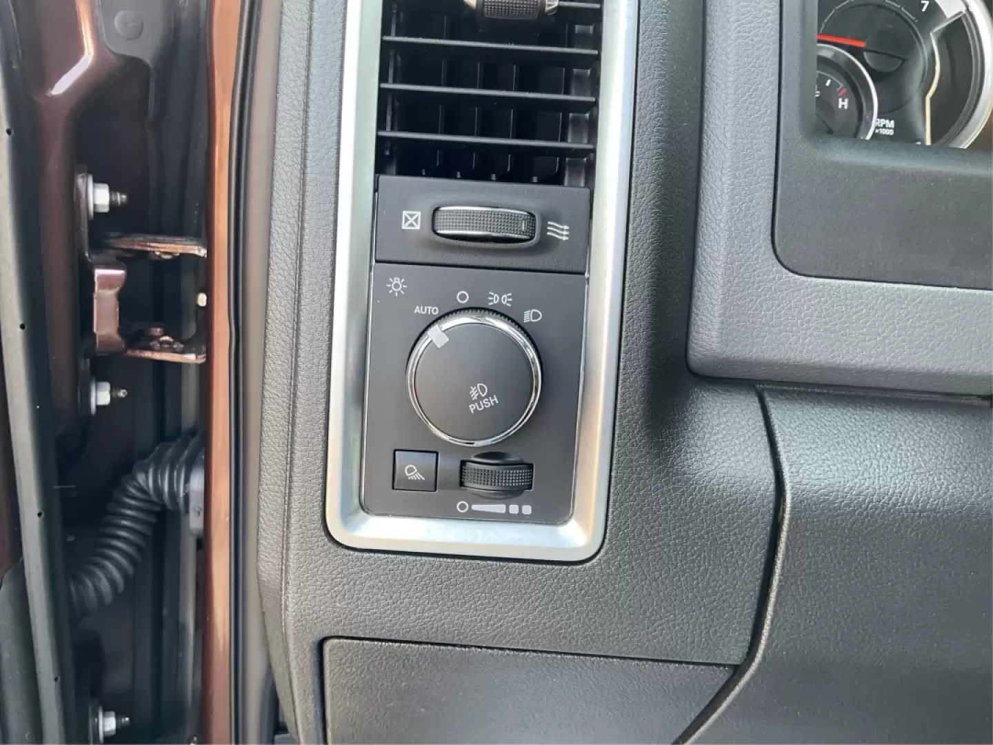 2015 Ram 1500 Big Horn (3C6RR7LT4FG) with an Other engine, located at 1184 Kauffman Ave, Fairborn, OH, 45324, (937) 908-9800, 39.807072, -84.030914 - **Unlock Adventure with the 2015 Ram 1500 Big Horn Crew Cab Perfect for Every Journey!**<br /> <br /> If you're looking for a vehicle that effortlessly balances work and play, the 2015 Ram 1500 Big Horn Crew Cab is your ideal companion. Whether you're a growing family needing ample space for weeken - Photo#16