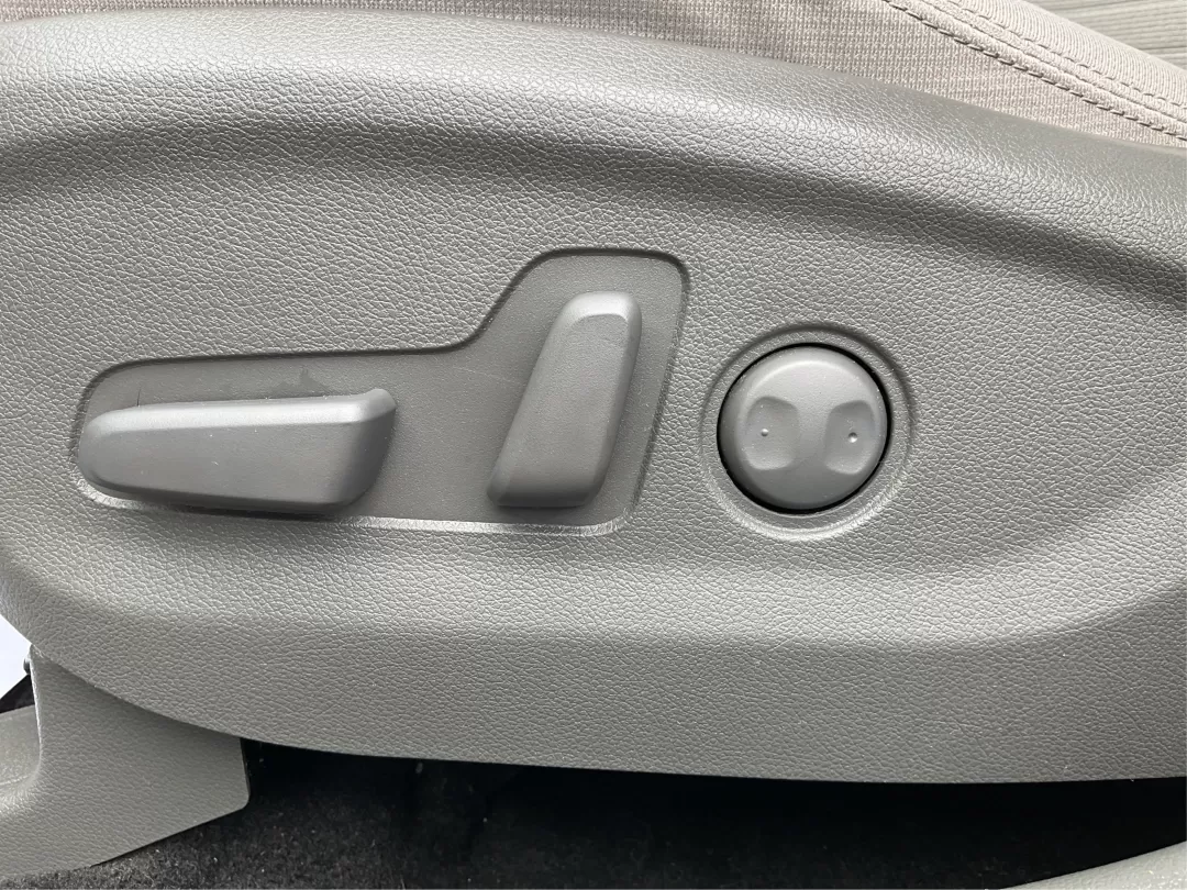 2018 Kia Sportage LX (KNDPMCACXJ7) with an Theta II 2.4L I-4 gasoline direct injection engine, located at 1184 Kauffman Ave, Fairborn, OH, 45324, (937) 908-9800, 39.807072, -84.030914 - Photo#16