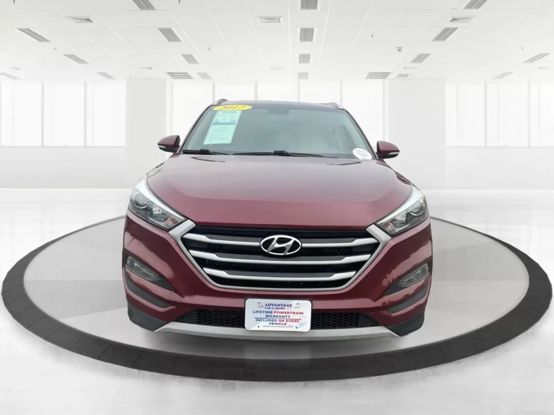 2017 Hyundai Tucson Sport (KM8J3CA29HU) with an 1.6L I-4 gasoline direct injection engine, located at 1099 N County Rd 25A , Troy, OH, 45373, (937) 908-9800, 40.057079, -84.212883 - **Discover Adventure in the 2017 Hyundai Tucson: Your Ideal SUV for Every Journey!**<br /> <br /> Are you ready to elevate your driving experience? The 2017 Hyundai Tucson in striking Ruby Wine is here, tailored for those who crave versatility and reliability in their daily adventures. Whether you'r - Photo#7