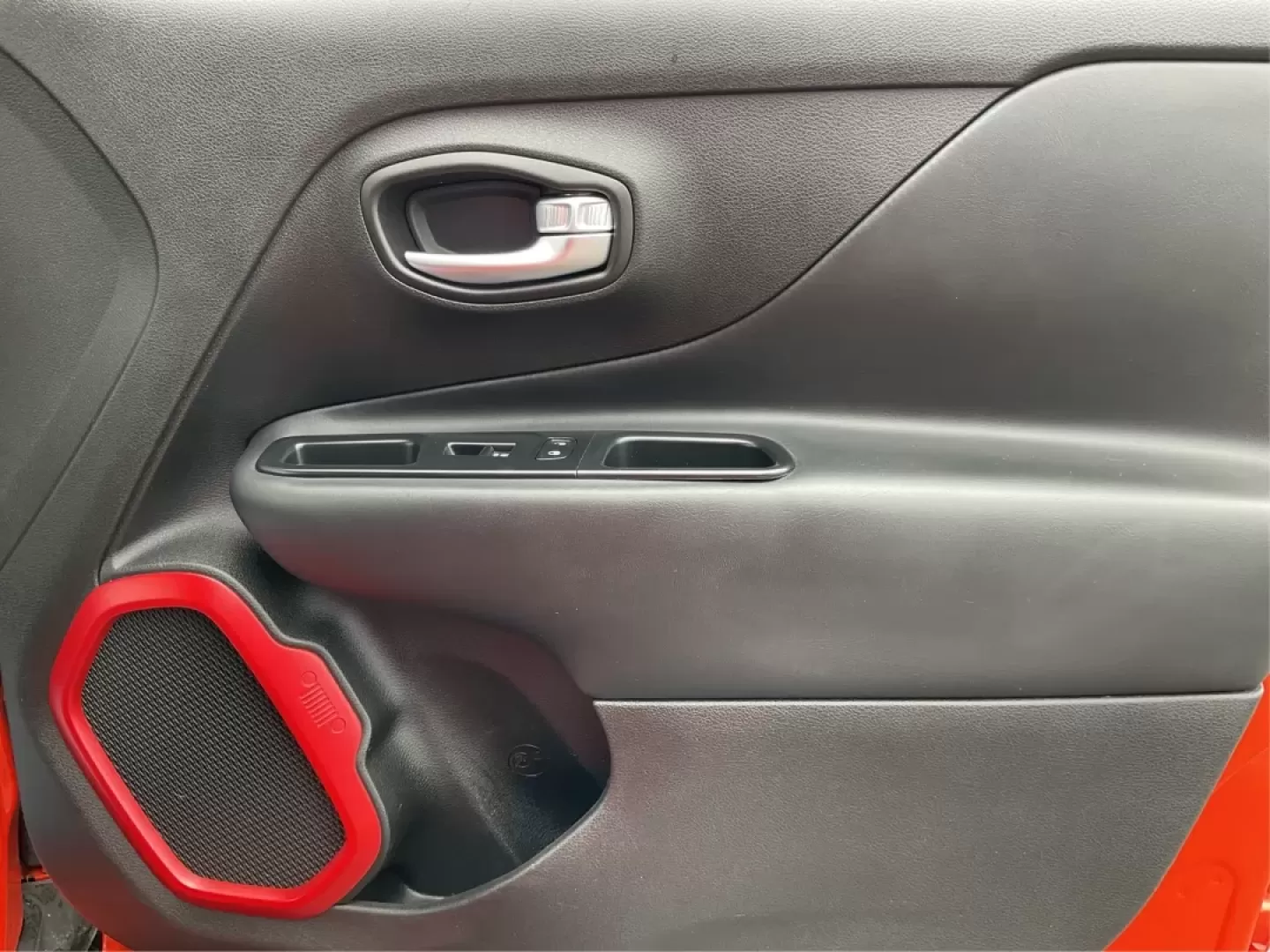 2016 Jeep Renegade Trailhawk (ZACCJBCT1GP) with an Tigershark MultiAir 2.4L I-4 variable valve contro engine, located at 1099 N County Rd 25A, Troy, OH, 45373, (937) 908-9800, 40.057079, -84.212883 - Embrace adventure and elevate your daily routine with this 2016 Jeep Renegade Trailhawk, a versatile Crossover designed for both urban commuting and weekend escapades. Ideal for budget-conscious buyers, this vehicle combines rugged capability with modern technology, making it perfect for growing fam - Photo#19