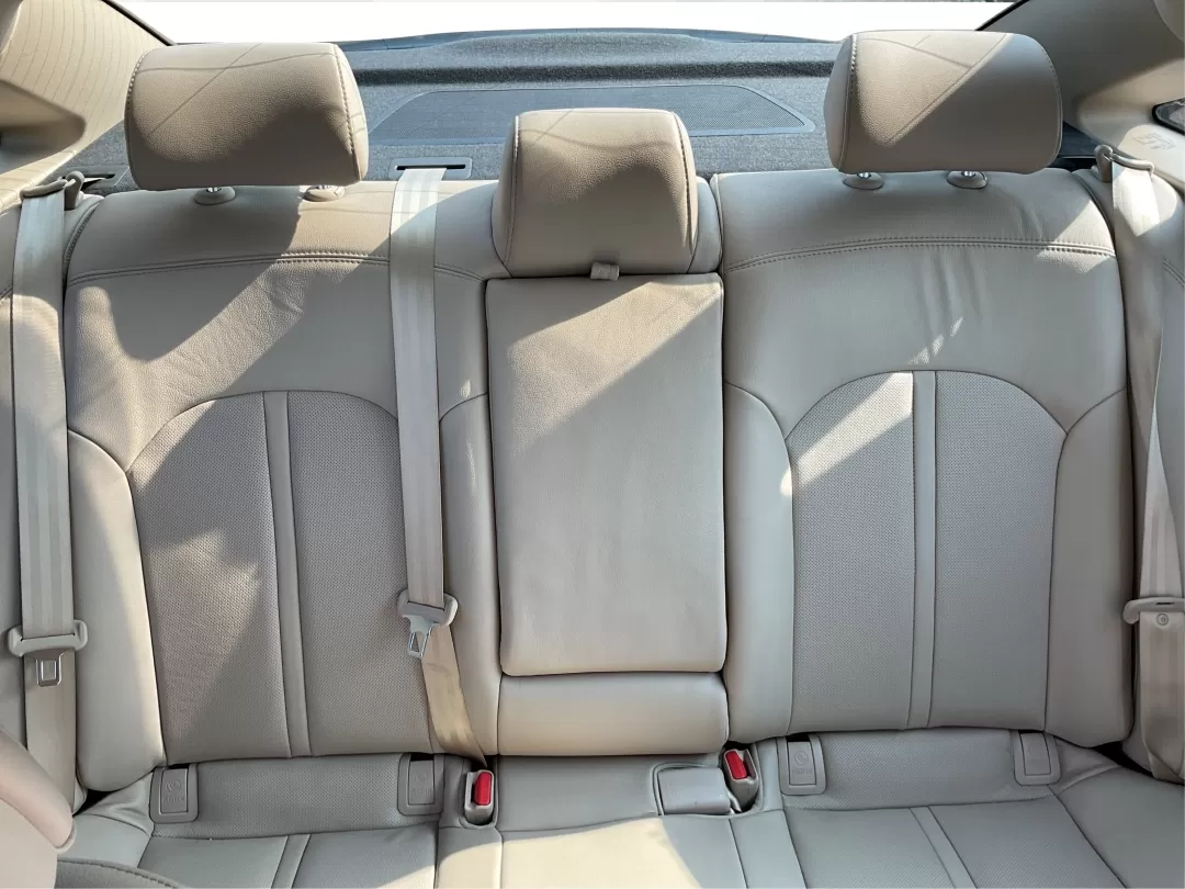 2017 Hyundai Sonata Limited (5NPE34AF4HH) with an 2.4L I-4 gasoline direct injection engine, located at 1099 N County Rd 25A , Troy, OH, 45373, (937) 908-9800, 40.057079, -84.212883 - Photo#14