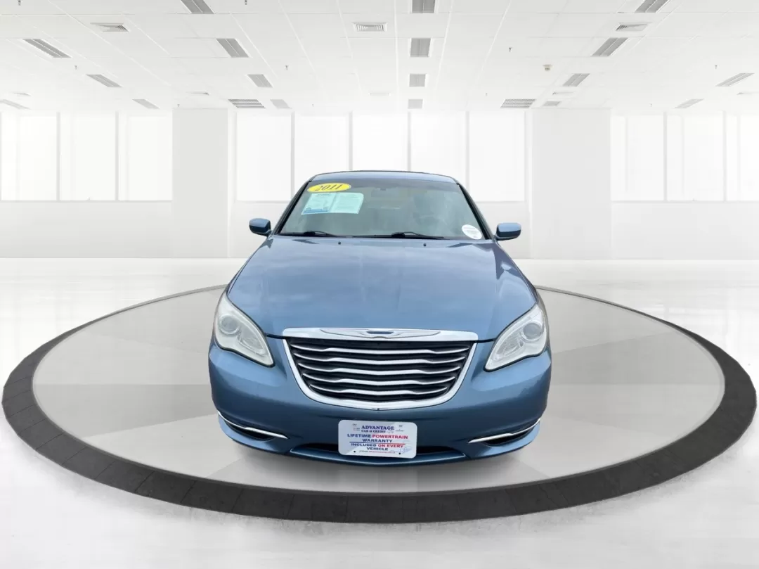 2011 Chrysler 200 Touring (1C3BC1FG5BN) with an Other engine, located at 1099 N County Rd 25A , Troy, OH, 45373, (937) 908-9800, 40.057079, -84.212883 - Photo#7
