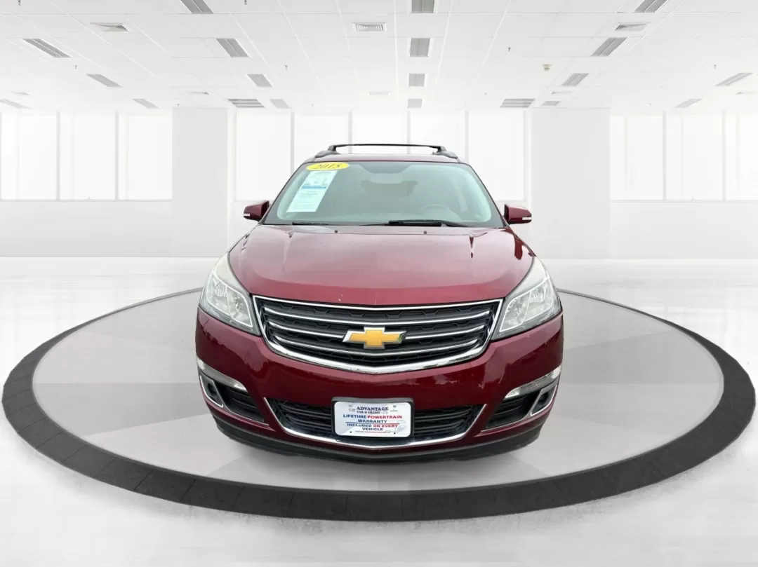 2015 Chevrolet Traverse 1LT (1GNKVGKD4FJ) with an 3.6L V-6 gasoline direct injection engine, located at 1099 N County Rd 25A , Troy, OH, 45373, (937) 908-9800, 40.057079, -84.212883 - Photo#7