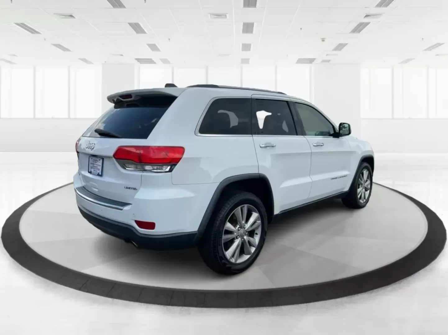2014 Jeep Grand Cherokee Limited (1C4RJFBGXEC) with an Other engine, located at 1099 N County Rd 25A, Troy, OH, 45373, (937) 908-9800, 40.057079, -84.212883 - **Adventure Awaits: 2014 Jeep Grand Cherokee Limited Perfect for Your Next Family Road Trip!**<br /> <br /> Are you ready to embark on your next adventure? The 2014 Jeep Grand Cherokee Limited is here to elevate your driving experience, whether you're navigating the bustling streets of Fairborn, OH - Photo#2