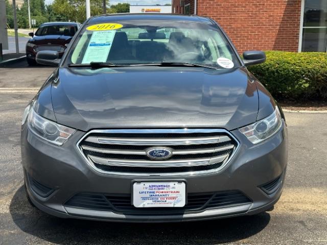 2016 Magnetic Metallic Ford Taurus SE FWD (1FAHP2D84GG) with an 3.5L V6 DOHC 24V engine, 6-Speed Automatic transmission, located at 1230 East Main St, Xenia, OH, 45385, (937) 908-9800, 39.688026, -83.910172 - Photo #2