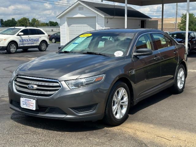 2016 Magnetic Metallic Ford Taurus SE FWD (1FAHP2D84GG) with an 3.5L V6 DOHC 24V engine, 6-Speed Automatic transmission, located at 1230 East Main St, Xenia, OH, 45385, (937) 908-9800, 39.688026, -83.910172 - Photo #4