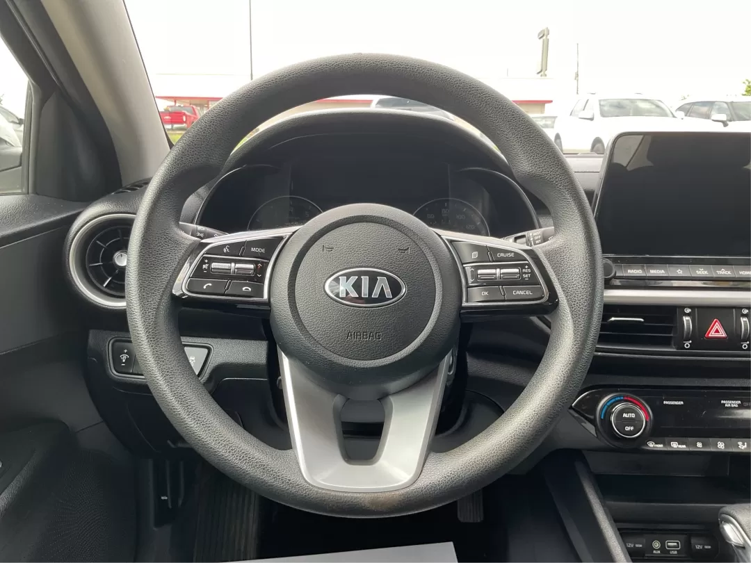 2019 Kia Forte FE (3KPF24AD2KE) with an 2L I-4 DOHC engine, located at 1099 N County Rd 25A , Troy, OH, 45373, (937) 908-9800, 40.057079, -84.212883 - **Experience Freedom with the 2019 Kia Forte: Your Ideal Companion for Daily Adventures!**<br /> <br /> Are you looking for a reliable sedan that effortlessly combines style, comfort, and efficiency? Look no further than the 2019 Kia Forte, available now at Advantage Car and Credit in Fairborn, OH. - Photo#16