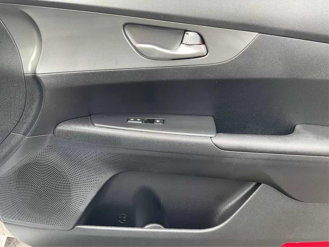 2019 Kia Forte FE (3KPF24AD2KE) with an 2L I-4 DOHC engine, located at 1099 N County Rd 25A , Troy, OH, 45373, (937) 908-9800, 40.057079, -84.212883 - **Experience Freedom with the 2019 Kia Forte: Your Ideal Companion for Daily Adventures!**<br /> <br /> Are you looking for a reliable sedan that effortlessly combines style, comfort, and efficiency? Look no further than the 2019 Kia Forte, available now at Advantage Car and Credit in Fairborn, OH. - Photo#18