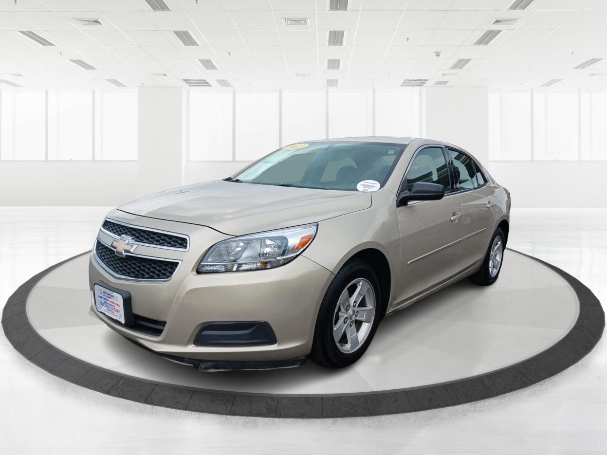 2013 Champagne Silver Metallic Chevrolet Malibu LS (1G11B5SA8DF) with an 2.5L L4 DOHC 16V engine, 6-Speed Automatic transmission, located at 401 Woodman Dr, Riverside, OH, 45431, (937) 908-9800, 39.760899, -84.123421 - Photo #7