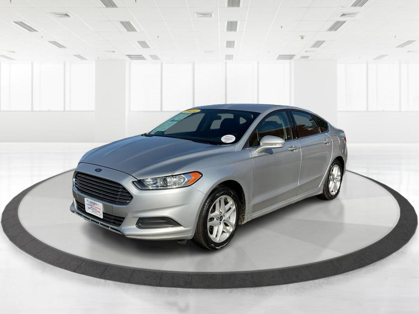 2014 Ingot Silver Ford Fusion SE (1FA6P0H76E5) with an 2.5L L4 DOHC 16V engine, located at 4508 South Dixie Dr, Moraine, OH, 45439, (937) 908-9800, 39.689976, -84.218452 - Photo#7