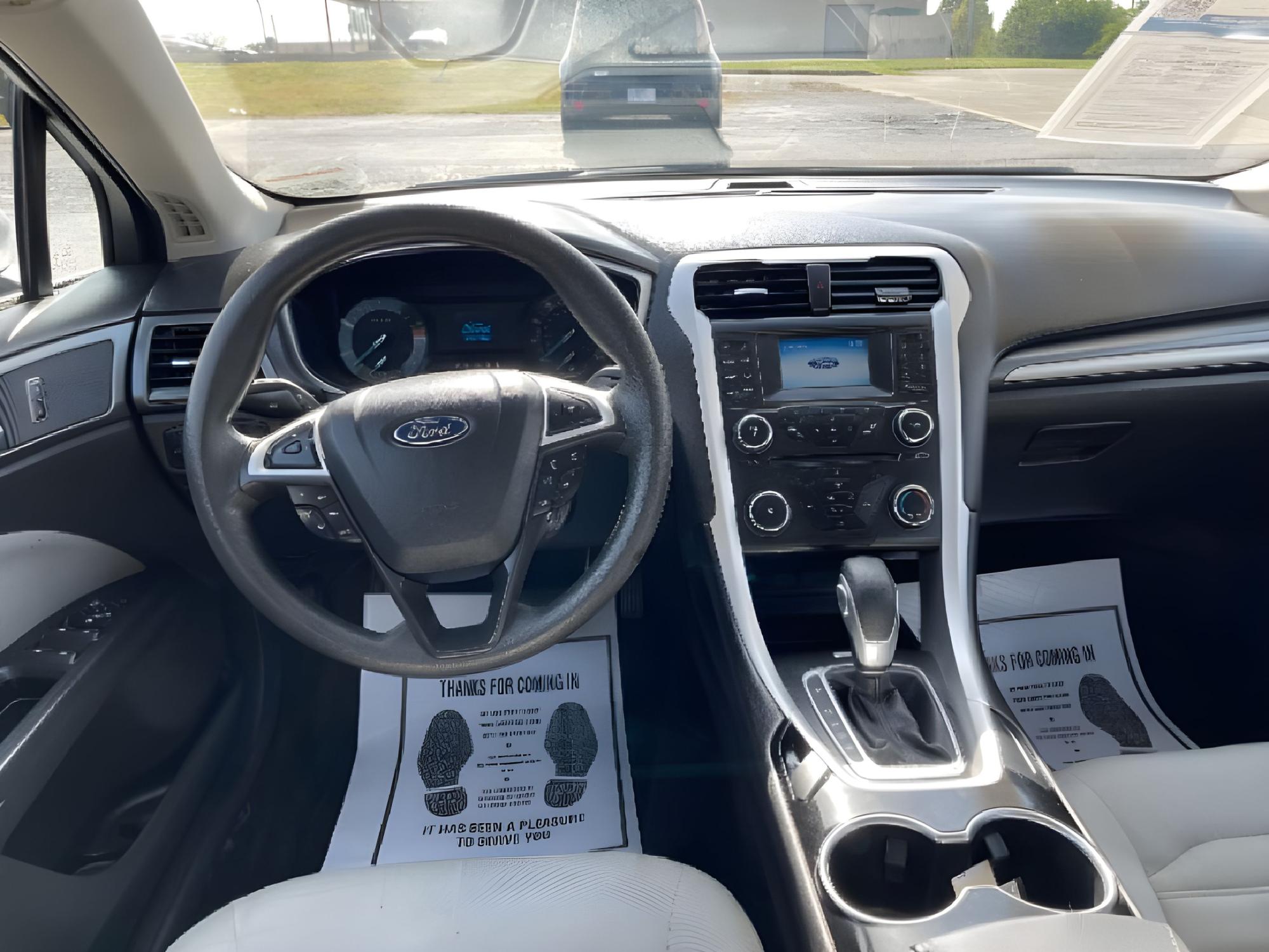 2015 Ingot Silver Ford Fusion S (3FA6P0G74FR) with an 2.5L L4 DOHC 16V engine, 6-Speed Automatic transmission, located at 1951 S Dayton Lakeview Rd., New Carlisle, OH, 45344, (937) 908-9800, 39.890999, -84.050255 - Photo #15