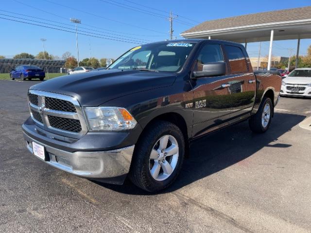 2018 Gray RAM 1500 SLT Crew Cab SWB 4WD (1C6RR7LT8JS) with an 5.7L V8 OHV 16V engine, 8-Speed Automatic transmission, located at 1951 S Dayton Lakeview Rd., New Carlisle, OH, 45344, (937) 908-9800, 39.890999, -84.050255 - Photo #2