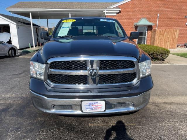 2018 Gray RAM 1500 SLT Crew Cab SWB 4WD (1C6RR7LT8JS) with an 5.7L V8 OHV 16V engine, 8-Speed Automatic transmission, located at 1951 S Dayton Lakeview Rd., New Carlisle, OH, 45344, (937) 908-9800, 39.890999, -84.050255 - Photo #10