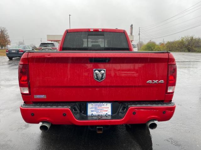 2012 Flame Red RAM 1500 Sport Crew Cab 4WD (1C6RD7MT9CS) with an 5.7L V8 OHV 16V engine, 6-Speed Automatic transmission, located at 1951 S Dayton Lakeview Rd., New Carlisle, OH, 45344, (937) 908-9800, 39.890999, -84.050255 - Photo #8