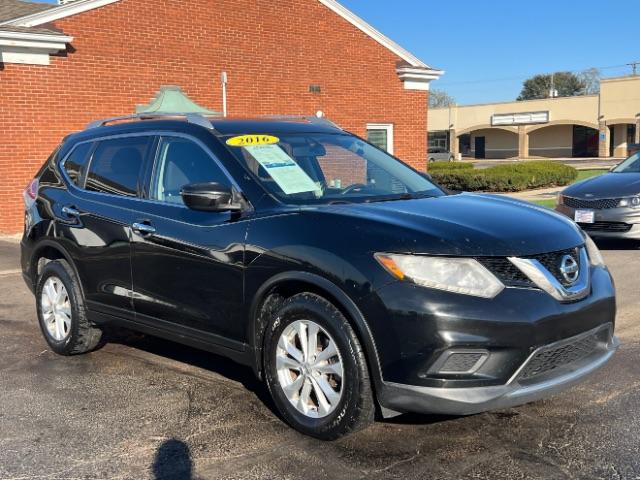 photo of 2016 Nissan Rogue