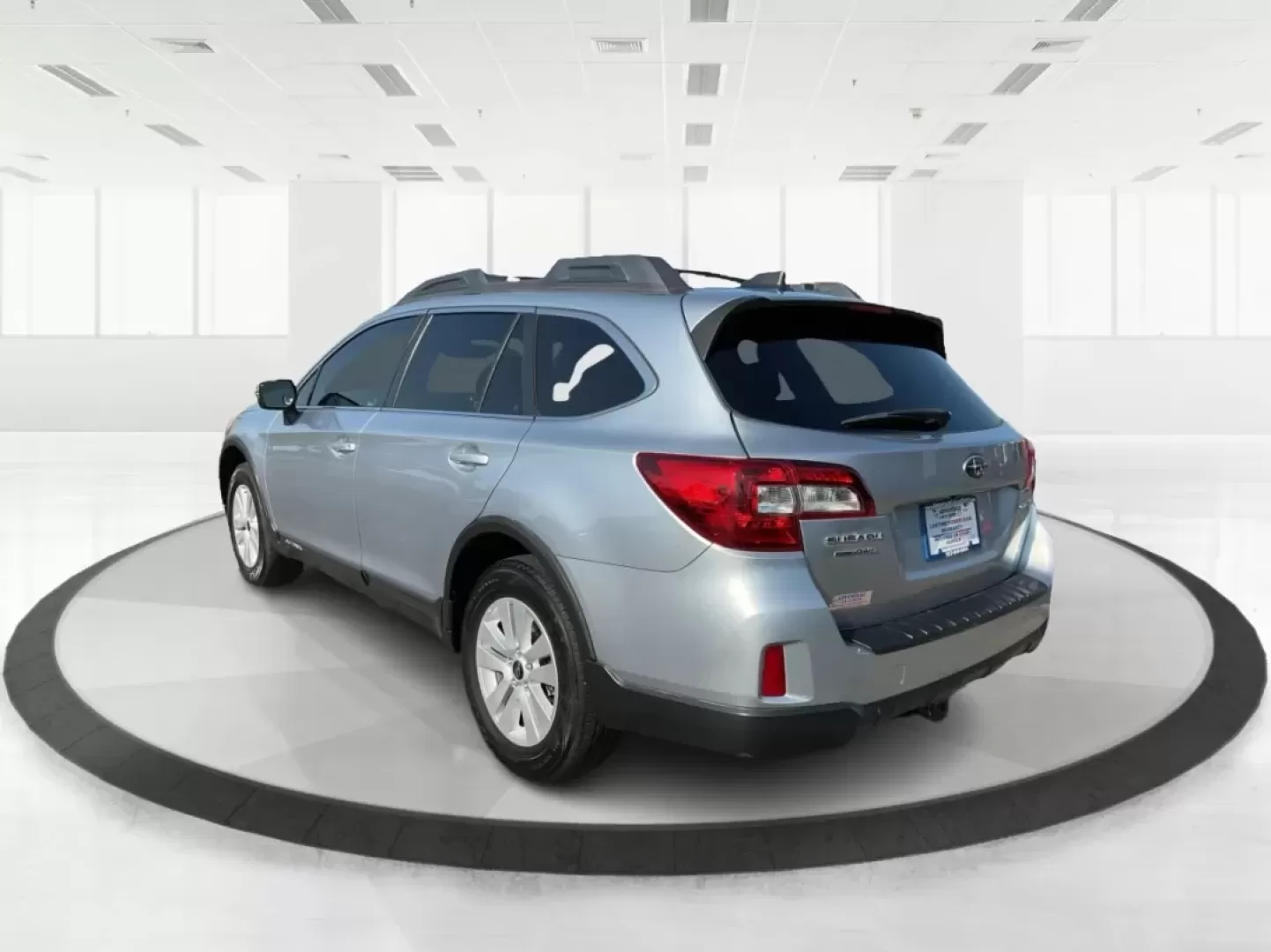 2017 Subaru Outback 2.5i Premium (4S4BSAFC9H3) with an 2.5L H-4 DOHC engine, located at 1099 N County Rd 25A, Troy, OH, 45373, (937) 908-9800, 40.057079, -84.212883 - Photo#4