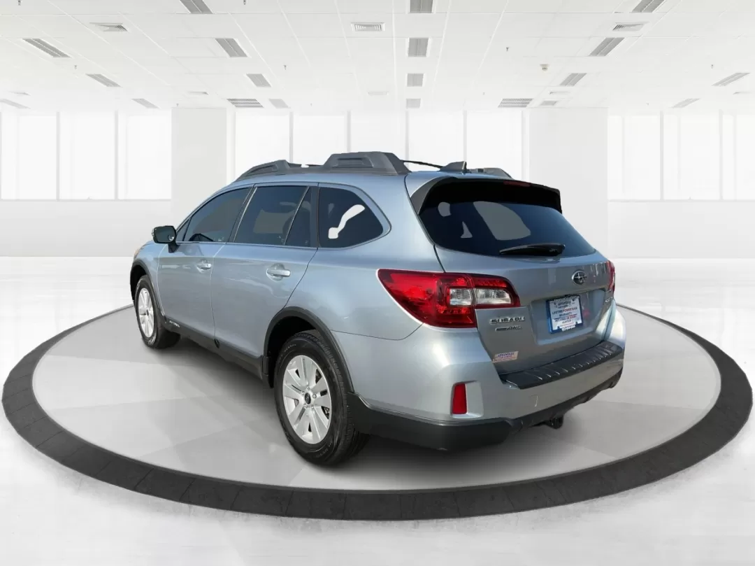 2017 Subaru Outback 2.5i Premium (4S4BSAFC9H3) with an 2.5L H-4 DOHC engine, located at 1099 N County Rd 25A , Troy, OH, 45373, (937) 908-9800, 40.057079, -84.212883 - Photo#4