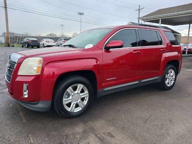 2015 Crystal Red Tintcoat GMC Terrain SLT1 FWD (2GKALSEK7F6) with an 2.4L L4 DOHC 16V engine, 6-Speed Automatic transmission, located at 401 Woodman Dr, Riverside, OH, 45431, (937) 908-9800, 39.760899, -84.123421 - Photo #4