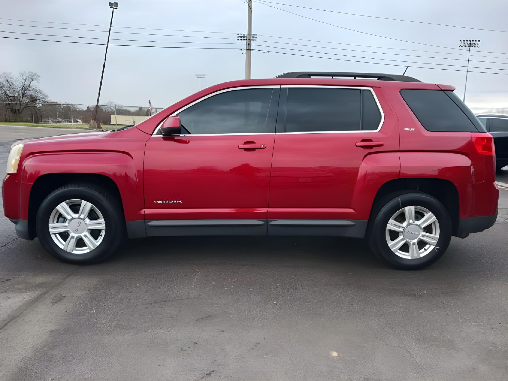 2015 Crystal Red Tintcoat GMC Terrain SLT1 FWD (2GKALSEK7F6) with an 2.4L L4 DOHC 16V engine, 6-Speed Automatic transmission, located at 401 Woodman Dr, Riverside, OH, 45431, (937) 908-9800, 39.760899, -84.123421 - Photo #9