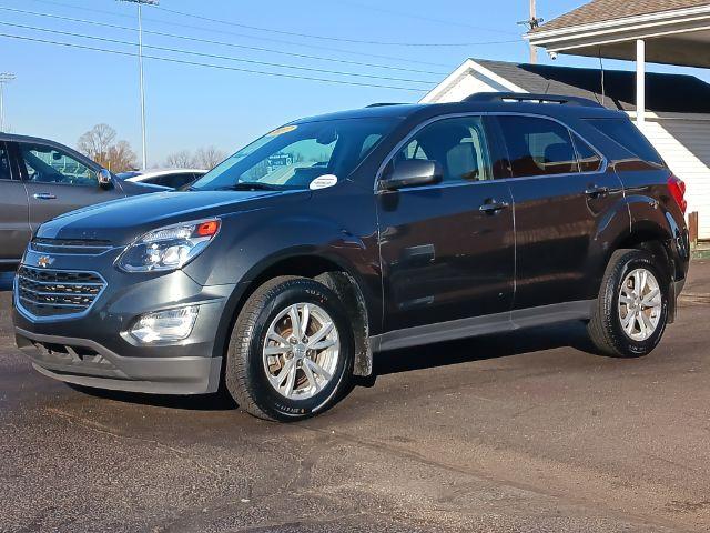 2017 Patriot Blue Metallic Chevrolet Equinox LT AWD (2GNFLFEK9H6) with an 2.4L L4 DOHC 16V FFV engine, 6-Speed Automatic transmission, located at 4508 South Dixie Dr, Moraine, OH, 45439, (937) 908-9800, 39.689976, -84.218452 - Photo #4