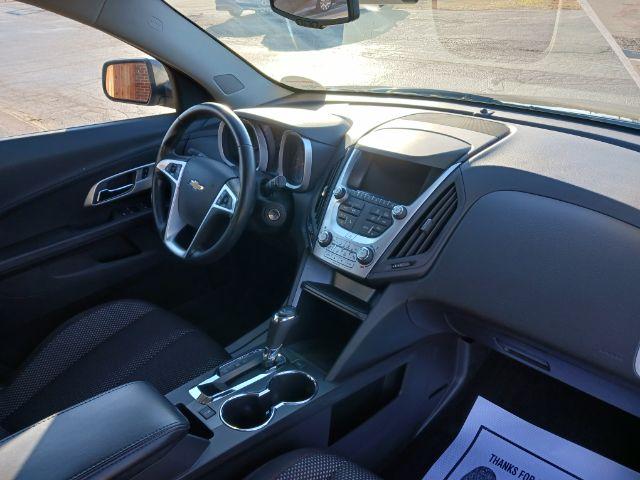 2017 Patriot Blue Metallic Chevrolet Equinox LT AWD (2GNFLFEK9H6) with an 2.4L L4 DOHC 16V FFV engine, 6-Speed Automatic transmission, located at 4508 South Dixie Dr, Moraine, OH, 45439, (937) 908-9800, 39.689976, -84.218452 - Photo #16