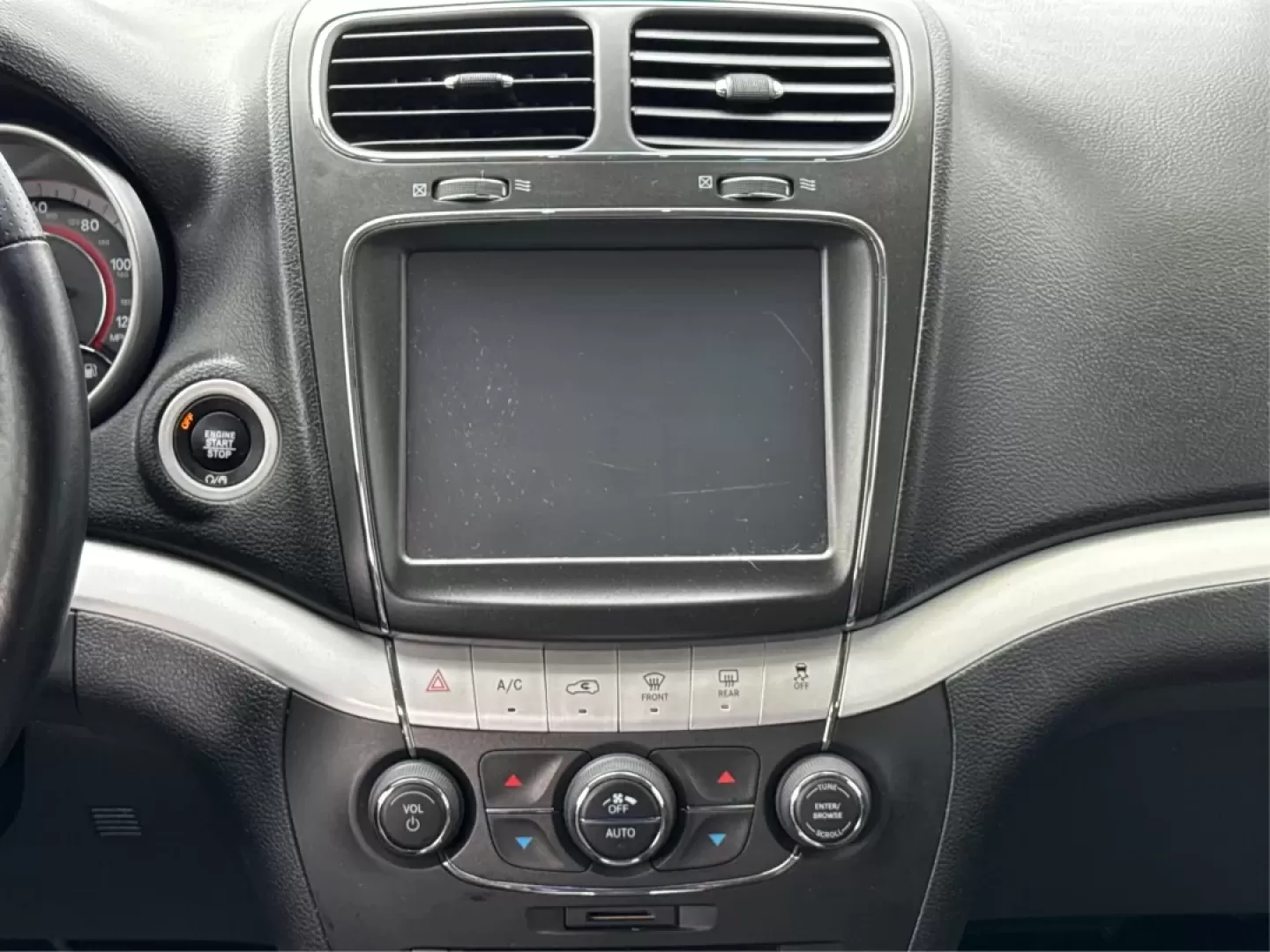 2018 Dodge Journey GT (3C4PDCEG4JT) with an Pentastar 3.6L V-6 DOHC engine, located at 1099 N County Rd 25A, Troy, OH, 45373, (937) 908-9800, 40.057079, -84.212883 - **Adventure Awaits with the 2018 Dodge Journey GT SUV! Perfect for Active Lifestyles**<br /> <br /> Are you ready to elevate your family adventures or weekend getaways? The 2018 Dodge Journey GT is the ideal SUV for those who crave versatility, comfort, and reliability, all while being budget-friend - Photo#13