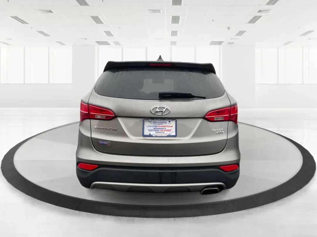 2013 Mineral Gray Hyundai Santa Fe Sport 2.4 AWD (5XYZUDLBXDG) with an 2.4L L4 DOHC 16V engine, 6-Speed Automatic transmission, located at 1184 Kauffman Ave, Fairborn, OH, 45324, (937) 908-9800, 39.807072, -84.030914 - Photo#4