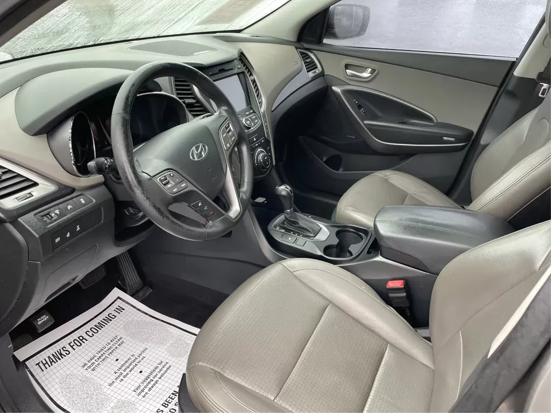 2013 Mineral Gray Hyundai Santa Fe Sport 2.4 AWD (5XYZUDLBXDG) with an 2.4L L4 DOHC 16V engine, 6-Speed Automatic transmission, located at 1184 Kauffman Ave, Fairborn, OH, 45324, (937) 908-9800, 39.807072, -84.030914 - Photo#9