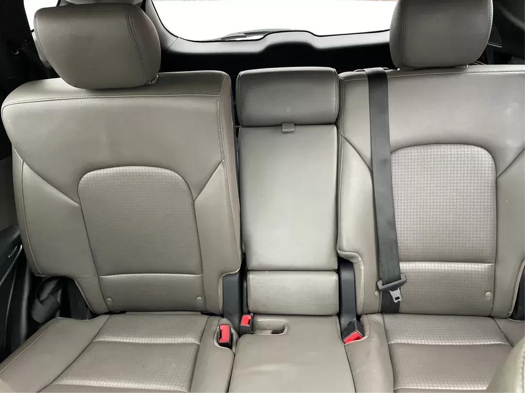 2013 Mineral Gray Hyundai Santa Fe Sport 2.4 AWD (5XYZUDLBXDG) with an 2.4L L4 DOHC 16V engine, 6-Speed Automatic transmission, located at 1184 Kauffman Ave, Fairborn, OH, 45324, (937) 908-9800, 39.807072, -84.030914 - Photo#14