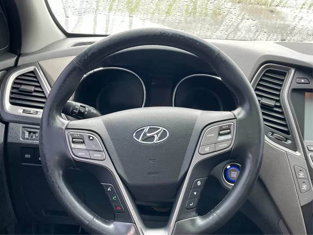 2013 Mineral Gray Hyundai Santa Fe Sport 2.4 AWD (5XYZUDLBXDG) with an 2.4L L4 DOHC 16V engine, 6-Speed Automatic transmission, located at 1184 Kauffman Ave, Fairborn, OH, 45324, (937) 908-9800, 39.807072, -84.030914 - Photo#16