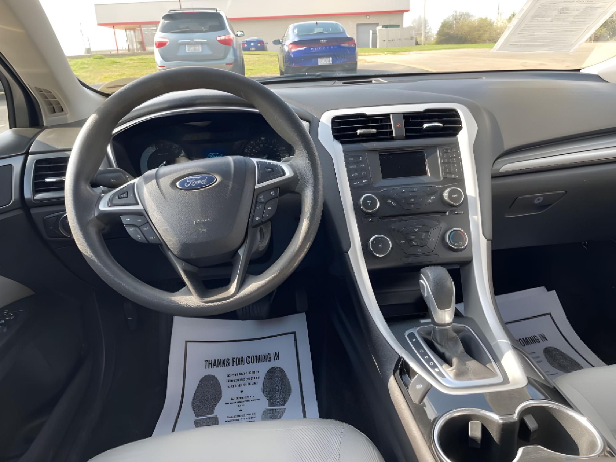 2014 Sterling Gray Ford Fusion S (1FA6P0G77E5) with an 2.5L L4 DOHC 16V engine, located at 401 Woodman Dr, Riverside, OH, 45431, (937) 908-9800, 39.760899, -84.123421 - Photo #15
