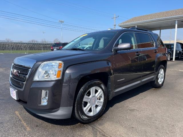 2015 Iridium Metallic GMC Terrain SLE2 FWD (2GKALREK4F6) with an 2.4L L4 DOHC 16V engine, 6-Speed Automatic transmission, located at 1099 N County Rd 25A, Troy, OH, 45373, (937) 908-9800, 40.057079, -84.212883 - Photo #2