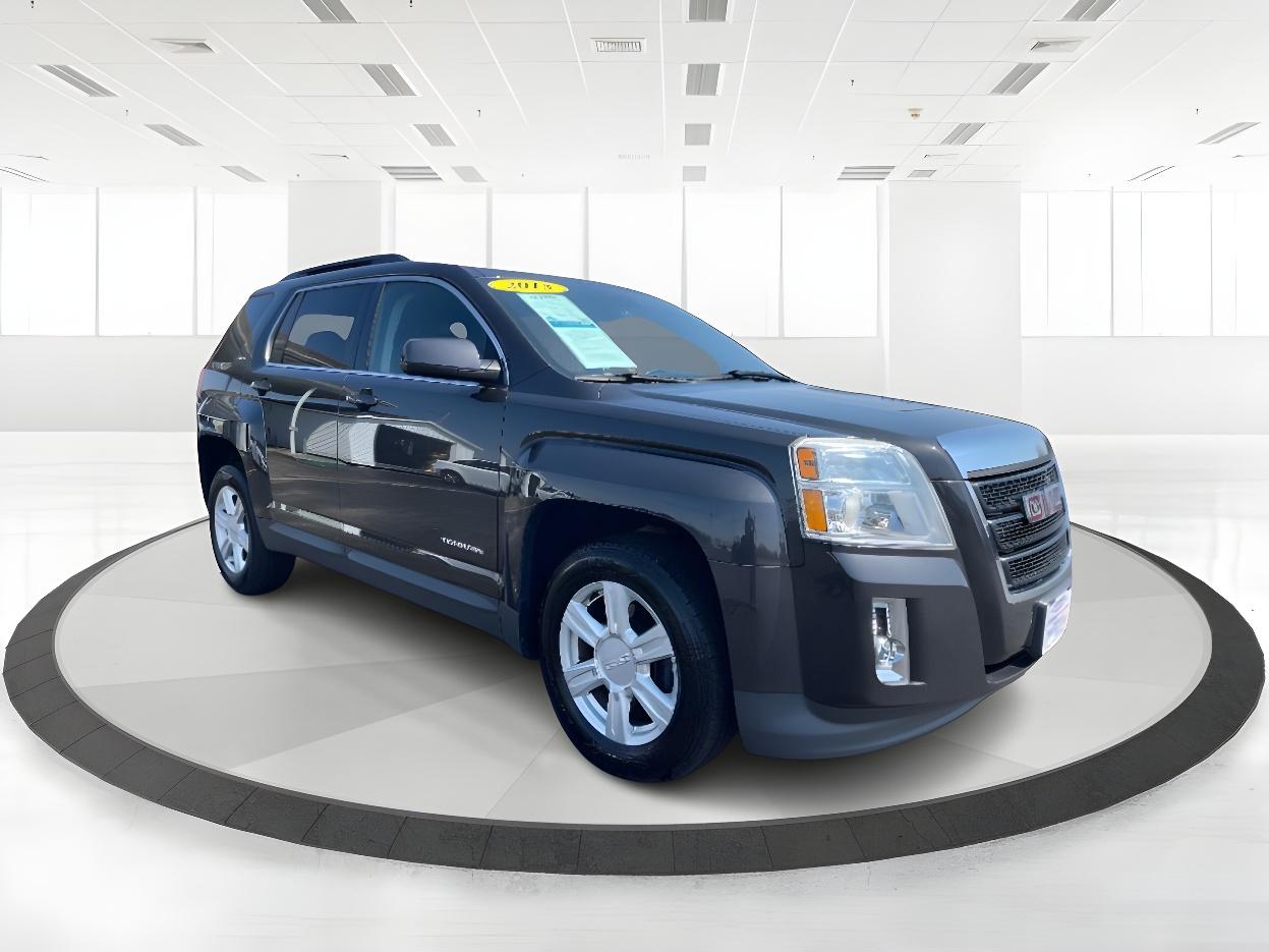 2015 Iridium Metallic GMC Terrain SLE2 FWD (2GKALREK4F6) with an 2.4L L4 DOHC 16V engine, 6-Speed Automatic transmission, located at 1099 N County Rd 25A , Troy, OH, 45373, (937) 908-9800, 40.057079, -84.212883 - Photo #1