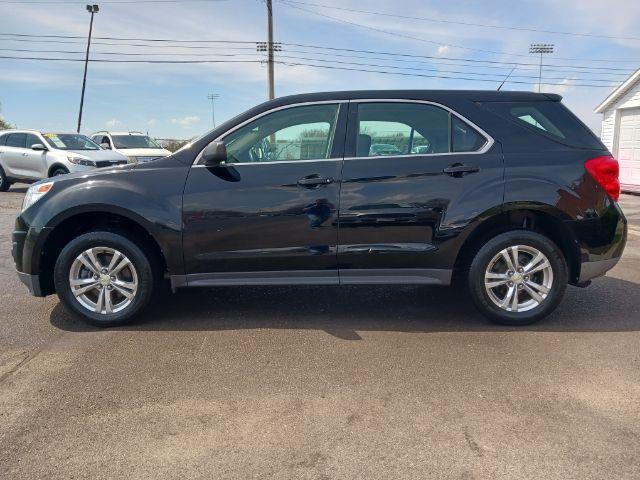 2011 Black Chevrolet Equinox LS 2WD (2GNALBEC5B1) with an 2.4L L4 DOHC 16V engine, 6-Speed Automatic transmission, located at 1230 East Main St, Xenia, OH, 45385, (937) 908-9800, 39.688026, -83.910172 - Photo #4