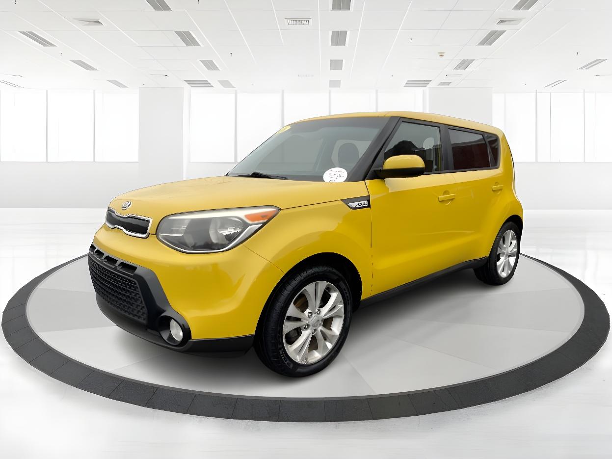 2016 Solar Yellow Kia Soul + (KNDJP3A51G7) with an 2.0L L4 DOHC 16V engine, 6-Speed Automatic transmission, located at 401 Woodman Dr, Riverside, OH, 45431, (937) 908-9800, 39.760899, -84.123421 - Photo #11