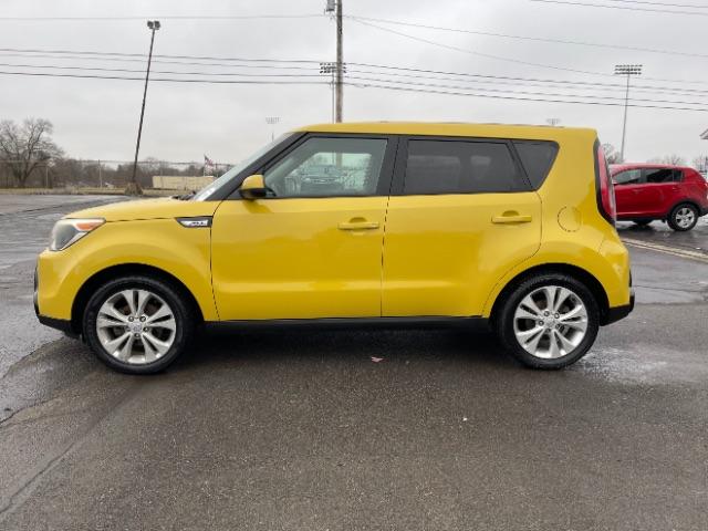 2016 Solar Yellow Kia Soul + (KNDJP3A51G7) with an 2.0L L4 DOHC 16V engine, 6-Speed Automatic transmission, located at 401 Woodman Dr, Riverside, OH, 45431, (937) 908-9800, 39.760899, -84.123421 - Photo #4