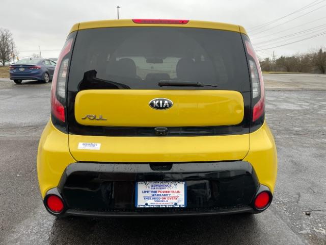 2016 Solar Yellow Kia Soul + (KNDJP3A51G7) with an 2.0L L4 DOHC 16V engine, 6-Speed Automatic transmission, located at 401 Woodman Dr, Riverside, OH, 45431, (937) 908-9800, 39.760899, -84.123421 - Photo #8