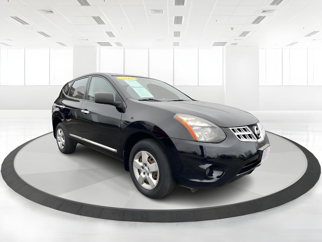 2015 Super Black Nissan Rogue Select S AWD (JN8AS5MV1FW) with an 2.5L L4 DOHC 16V engine, Continuously Variable Transmission transmission, located at 1230 East Main St, Xenia, OH, 45385, (937) 908-9800, 39.688026, -83.910172 - Photo #1