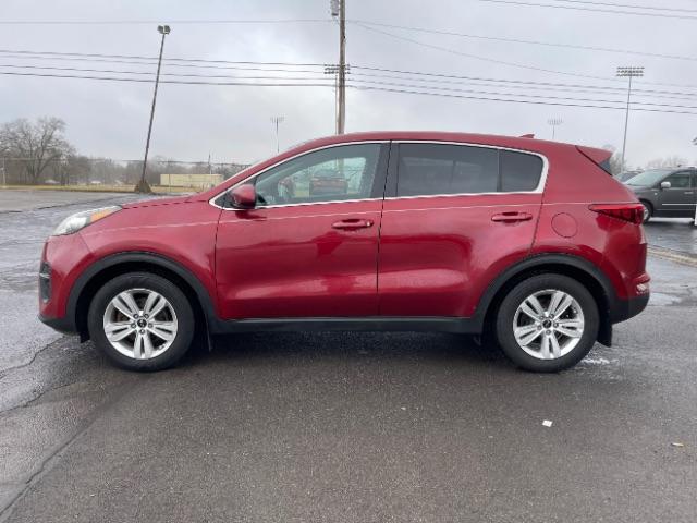 2017 Black Cherry Kia Sportage LX FWD (KNDPM3AC7H7) with an 2.4L V6 DOHC 24V engine, 6-Speed Automatic transmission, located at 1230 East Main St, Xenia, OH, 45385, (937) 908-9800, 39.688026, -83.910172 - Photo #4