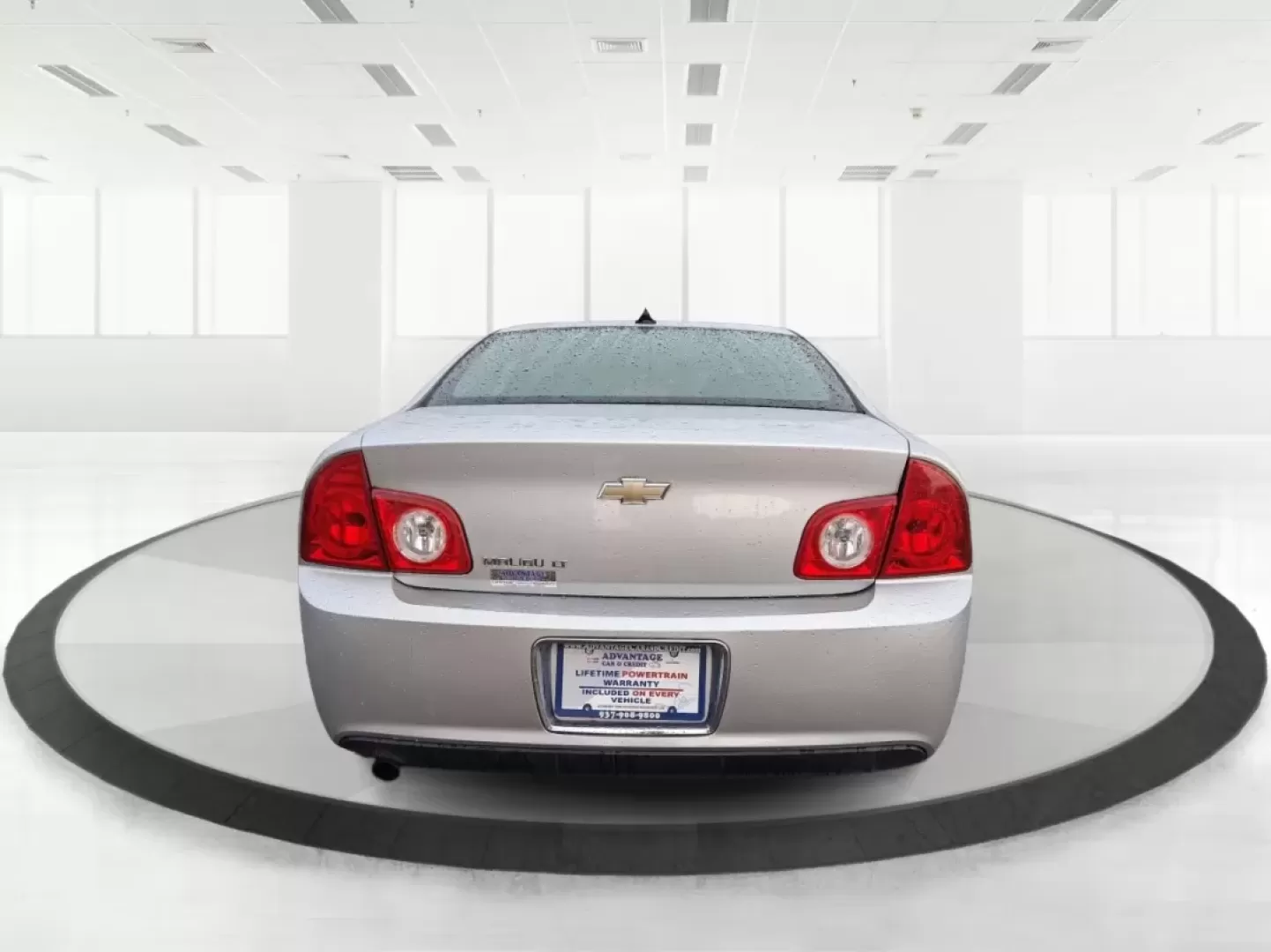 2012 Chevrolet Malibu 2LT (1G1ZD5E06CF) with an Ecotec 2.4L I-4 DOHC engine, located at 1099 N County Rd 25A, Troy, OH, 45373, (937) 908-9800, 40.057079, -84.212883 - Experience the ultimate blend of comfort, style, and reliability with the 2012 Chevrolet Malibu 2LT, a sedan that perfectly suits your everyday lifestyle and weekend adventures. Whether you're commuting to work, shuttling the kids to practice, or planning a road trip to the scenic Miami River, this - Photo#3